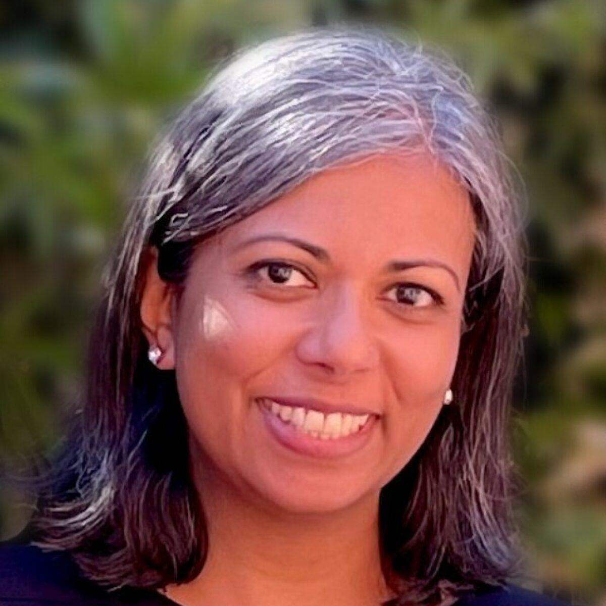 Dr Ramona Chryssidis